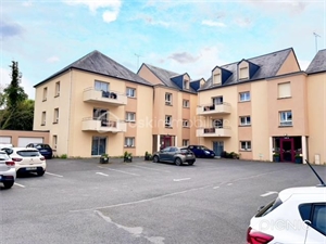 t4 à la vente -   27340  PONT DE L ARCHE, surface 95 m2 vente t4 - UBI467809373